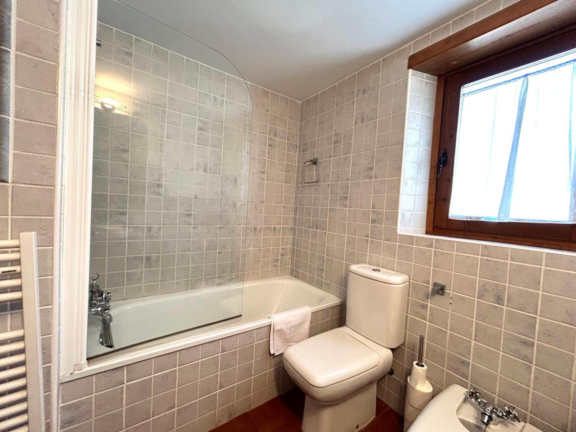 Esterri Apartamento Ideal Familias O Grupos Con Wifi Esterri d'Àneu Exteriör bild